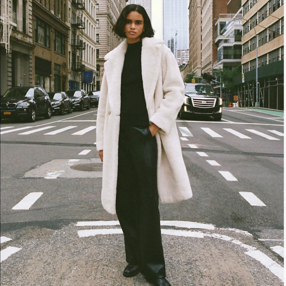 Aritzia Babaton The Teddy Coat in Oat Milk Beige